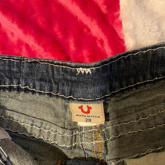 Women’s jean shorts - Picture 3 of 3